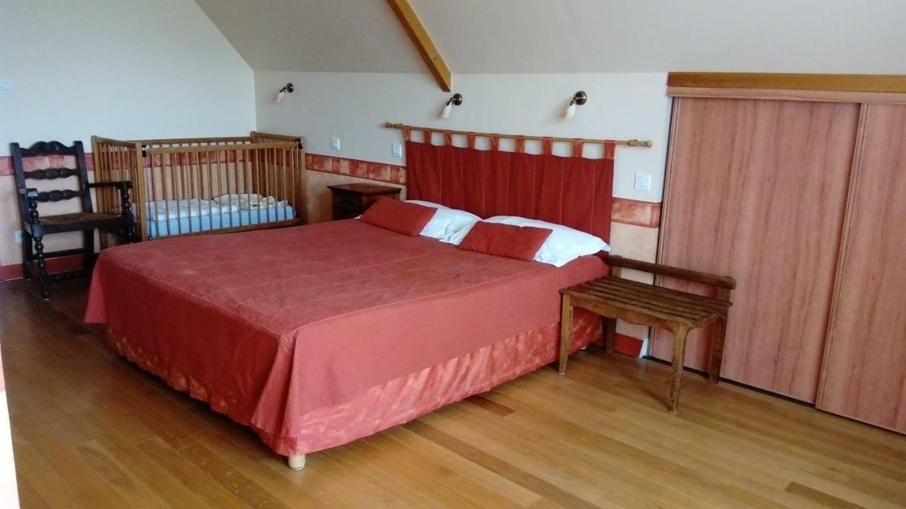 La Roche Bed & Breakfast Saint-Etienne-en-Cogles ภายนอก รูปภาพ